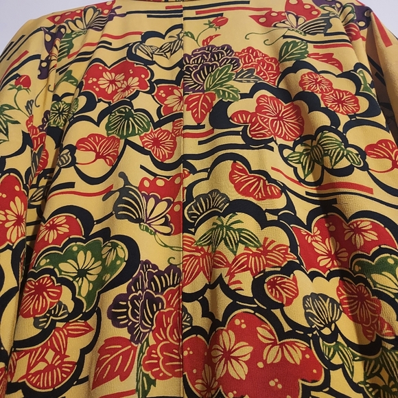 HoSt pIcK - Japanese silk Kimono w/ surreal mod ~ mid century floral pattern - Picture 15 of 16